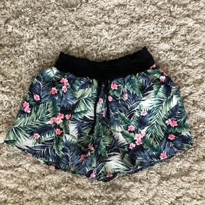 Sage Tropical Shorts